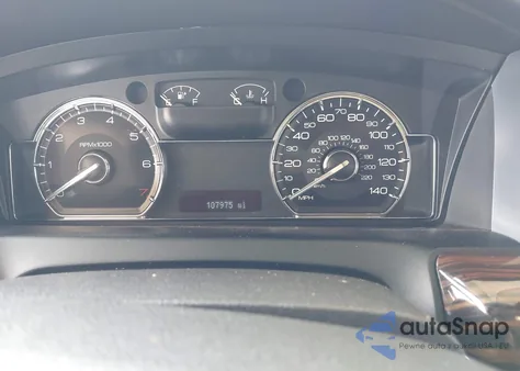 2009 Lincoln Mks z USA, uszkodzony, nr VIN 1LNHM93RX9G608775